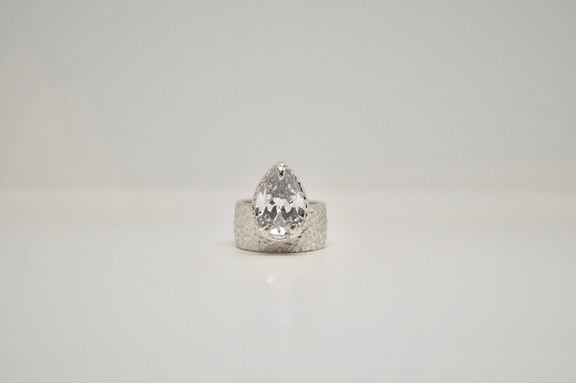 Bague poire