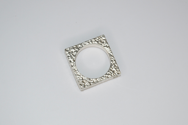 Bague carré