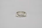 N°27 – 925 sterling silver ring (size 50)